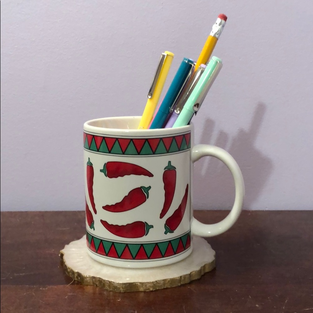 💚3/$13 Chili pepper mug